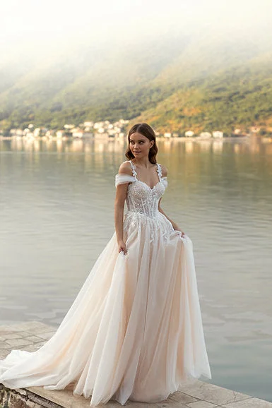 Affordable Fashion for Women Boho Wedding Dresses A-Line Spaghetti Straps Off The Shoulder Appliques Beading Bridal Gown For Women Vestidos De Noiva