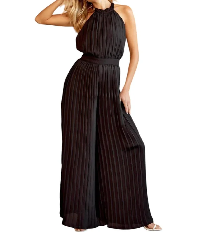 Modern Women's Wardrobe Essentials Can’T Live With Out You Jumpsuit In Black