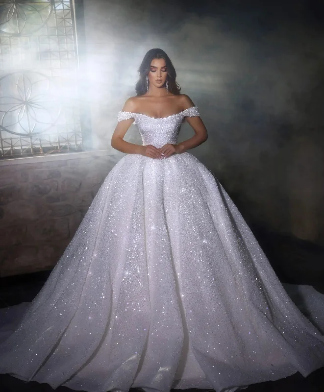 Imeless Style Solid Glitter Wedding Dresses Sparkly Off Shoulder A-Line Shiny Pleated Bridal Gowns Shiny Princess Bride Dress Plus Size