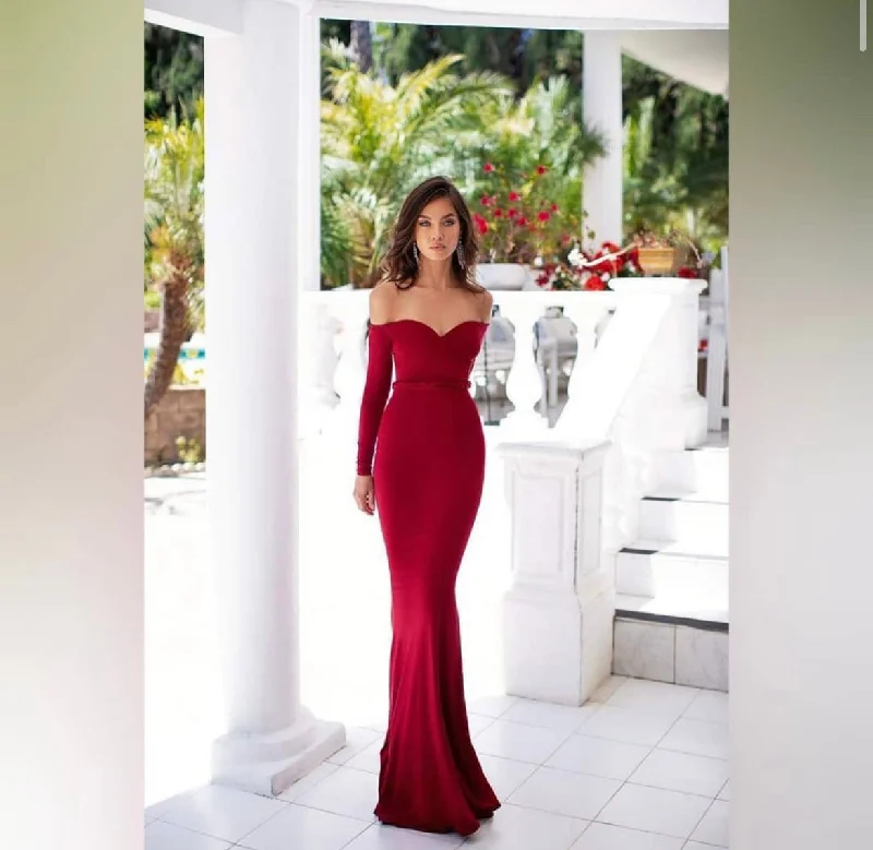 Chic And Comfortable Stunning red bodycon gown