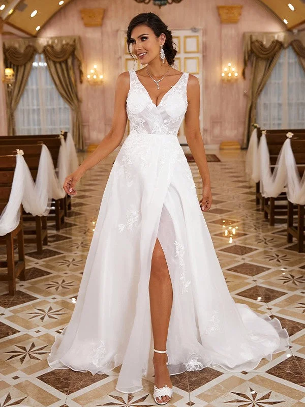 End Of Season Clearance A-Line/Princess Organza Applique V-neck Sleeveless Sweep/Brush Train Wedding Dresses