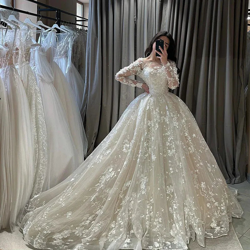 Fashionable Women's Wardrobe 3D Lace Wedding Dresses 3D Lace Long Sleeve Appliques Bride Dress Vintage Appliques Wedding Gowns