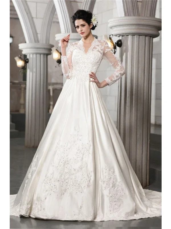 Wardrobe Upgrade A-Line/Princess Long Sleeves Beading Applique Long Satin Wedding Dresses