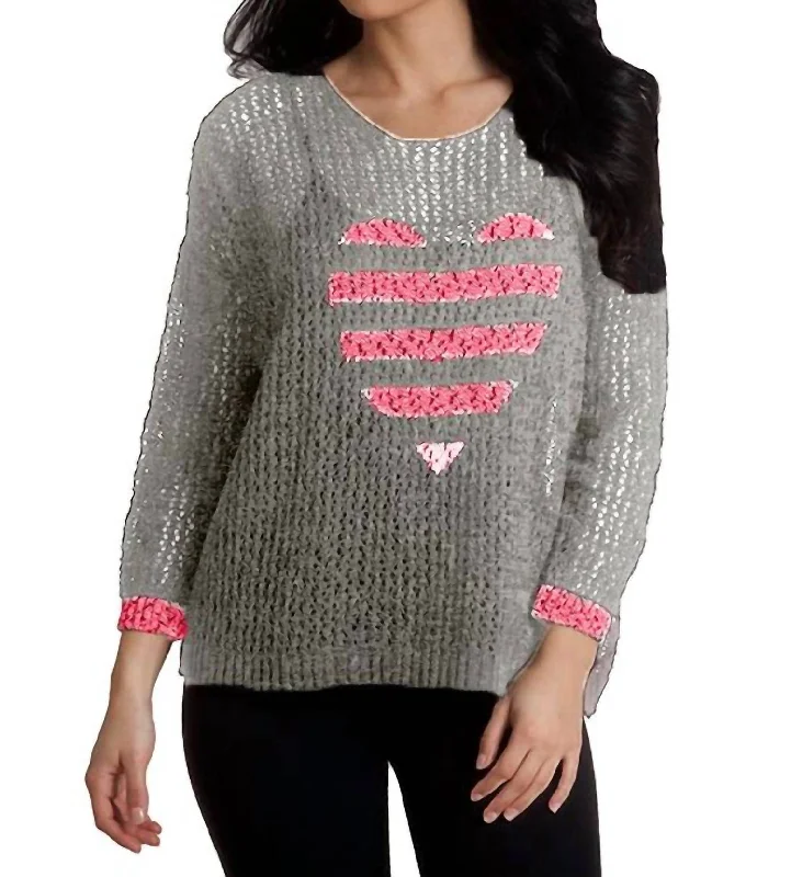 Trendy Street Style Clothing Crochet Heart Crew In Frost/pink