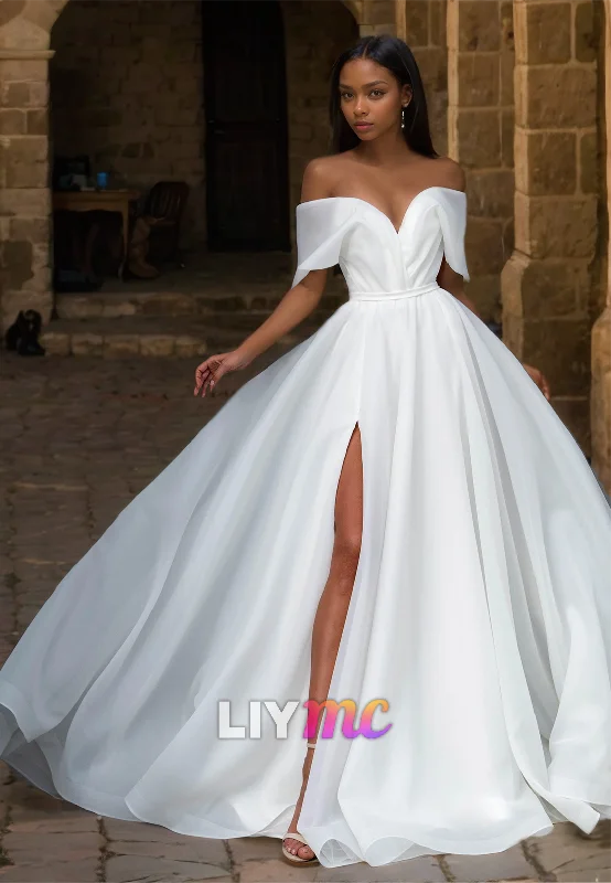 Modern Women's Apparel V-Neck Strapless Pleated Side Slit A-Line Beach Wedding Dress