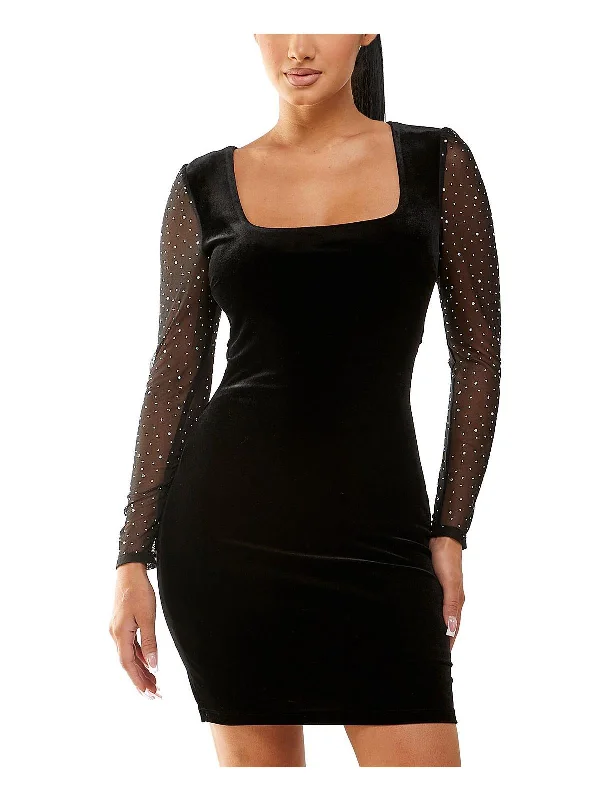 Online Impressions Boutique Juniors Womens Velvet Embellished Sheath Dress